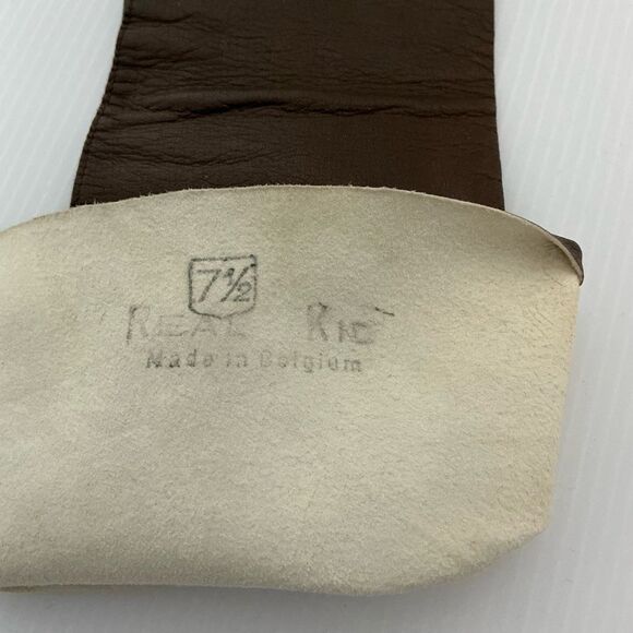 Elegant Brown Leather Gloves - Picture 4 of 7